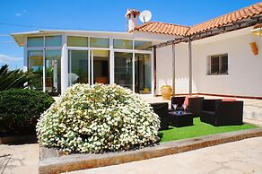 Villa for 8 People With Private Pool