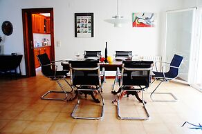 Villa for 8 People With Private Pool