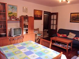 Beautiful and Economical Apartment in the North West of Spain, in Ribe
