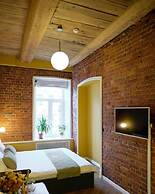 Moroshka Home Apartments & Excursions