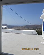 Andoni's House in Pitrofos Andros Island