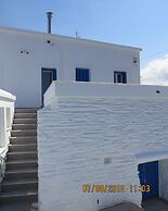 Room-andoni's House in Pitrofos Andros i