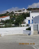 Room-andoni's House in Pitrofos Andros i