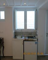 Room-andoni's House in Pitrofos, Andros