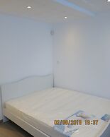 Room-andoni's House in Pitrofos, Andros