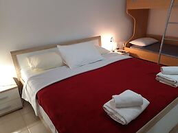 Sasa Apartments Kastel Stafilic Croatia