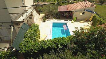 Sasa Apartments Kastel Stafilic Croatia