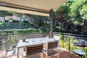 Comfortable Apartment Near Cala Sa Boadella -lloret de Mar, Costa Brav