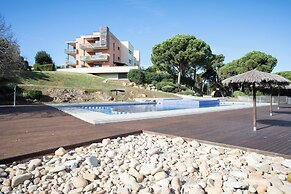 Comfortable Apartment Near Cala Sa Boadella -lloret de Mar, Costa Brav