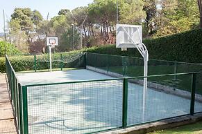 Comfortable Apartment Near Cala Sa Boadella -lloret de Mar, Costa Brav