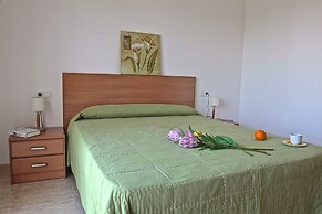 House With Private Pool With Direct Acces to the Beach