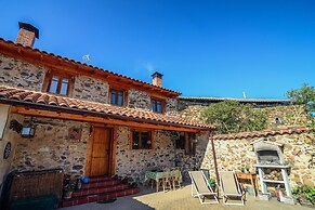 Rural House in the Mountain of Leon