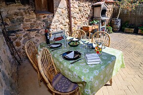 Rural House in the Mountain of Leon