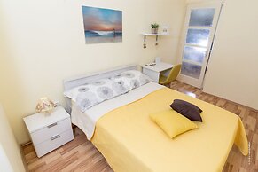 Vera Seaview Apartment