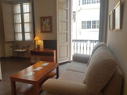 Stylish And Spacious 1 Bedroom Flat In Trendy Area