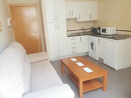 Stylish And Spacious 1 Bedroom Flat In Trendy Area