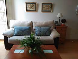 Stylish And Spacious 1 Bedroom Flat In Trendy Area