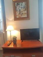 Stylish And Spacious 1 Bedroom Flat In Trendy Area