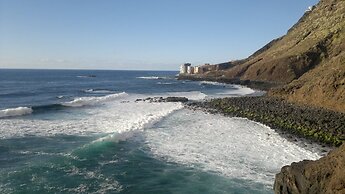 Stunning Ocean Views At Tenerife North