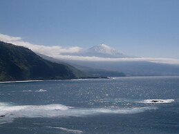 Stunning Ocean Views At Tenerife North