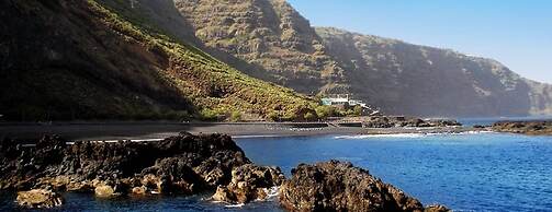 Stunning Ocean Views At Tenerife North