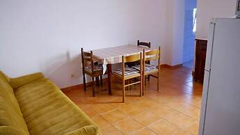 Cosy Apartment With sea View and one Bedroom