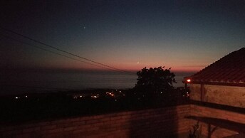 Una Casa Con Vistas Al Mar Entre Baiona Y A Guarda