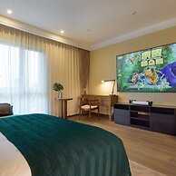 Friendsship Express Hotel