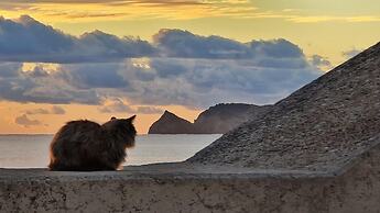 Luxury Apartment Overlooking Javea Bay and Mountains