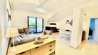 Luxury Apartment Overlooking Javea Bay and Mountains