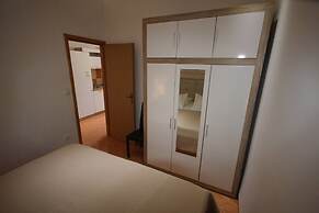 Family Apartment Mirela Borik