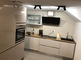 Villa Dragi, Villa With Pool and big Terrace, sea View, Peacfully and