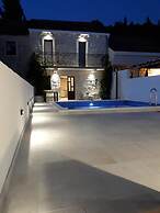 Villa Dragi, Villa With Pool and big Terrace, sea View, Peacfully and 