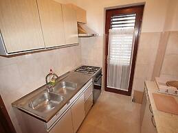 Comfortable Apartment, Close to the Beach