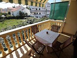 Comfortable Apartment, Close to the Beach