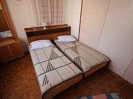 Comfortable Apartment, Close to the Beach