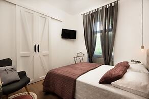 Luxury Sea View Apartment Altana