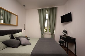 Luxury Sea View Apartment Altana