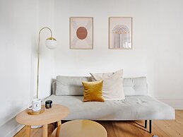 Sanders Stage - Chic 3-bdr Apt Near Nyhavn