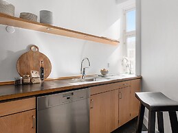 Sanders Stage - Endearing 3-bdr. Apt. Near Nyhavn