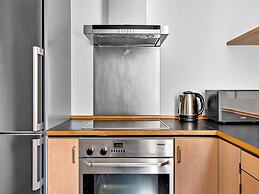Sanders Stage - Endearing 3-bdr. Apt. Near Nyhavn