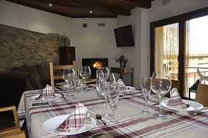Self Catering Can Cabano for 8 People