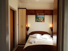 Apartment for two Person Near the sea and City Center