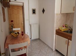 Apartment for two Person Near the sea and City Center