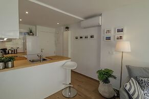 New Sunny Close to the Beach sea Views