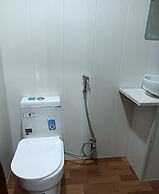 Golden Crest Houseboats