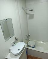 Golden Crest Houseboats