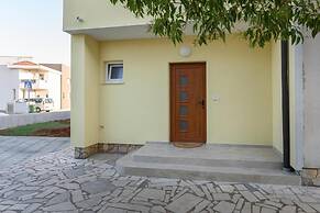Apartment Perusko - 2 Bedroom Kitchen