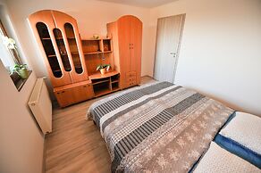 Apartments Jernej