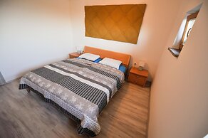 Apartments Jernej
